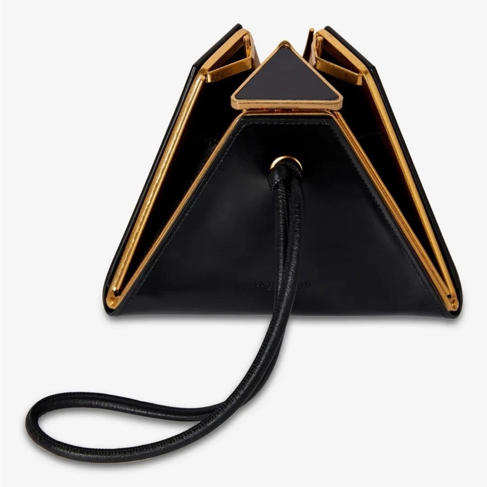 Bottega Veneta Elegant Pyramid Black Andiamo Leather Limited Edition Clutch Bag